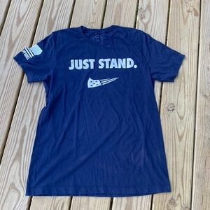 🍍JUST STAND T SHIRT🍍SIZE LARGE🍍M-1